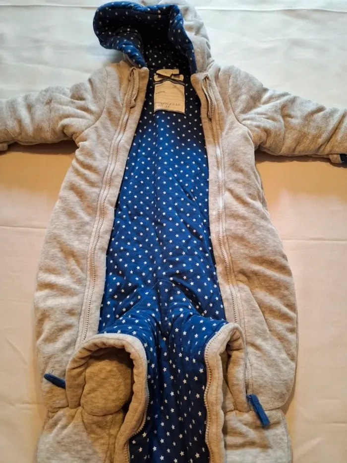 Combinaison hiver 6 mois Disney Dalmatiens - photo numéro 2