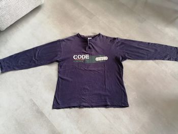 t shirt manches longues taille M violet