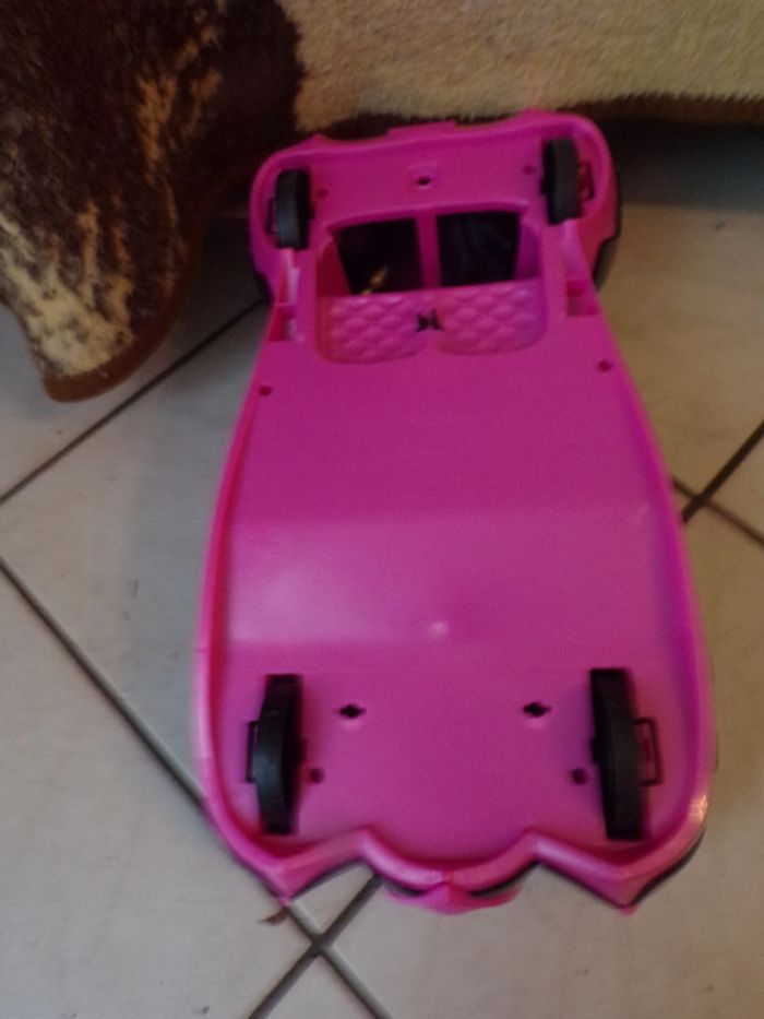 Voiture Mattel 2011 - photo numéro 3