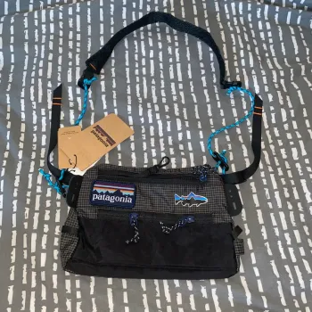 Sac à bandoulière patagonia noir