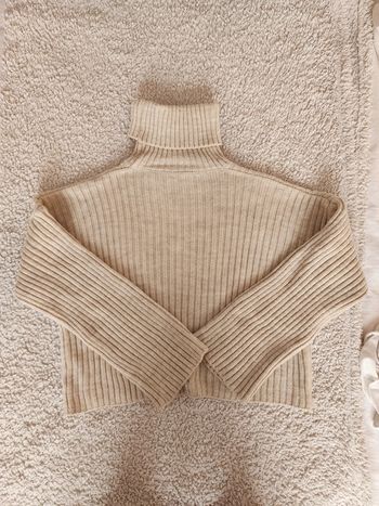 Pull court col roulé beige/crème TU 36/40