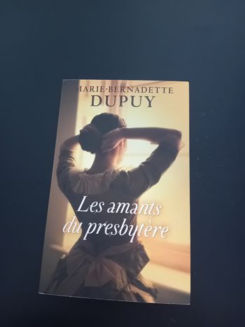 Livre "Les amants du presbytère"