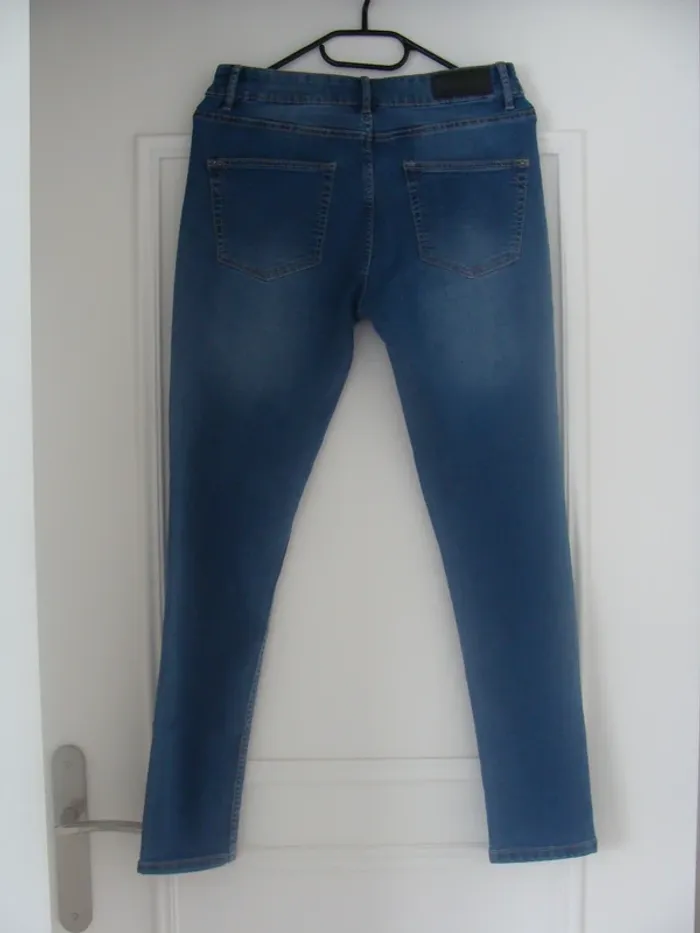 Jeans - photo numéro 2