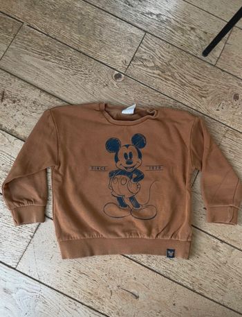 Pull sweat Mickey 5 ans