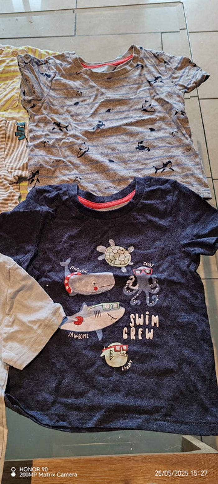 Lot 5 T-shirt 12-18 mois - photo numéro 3