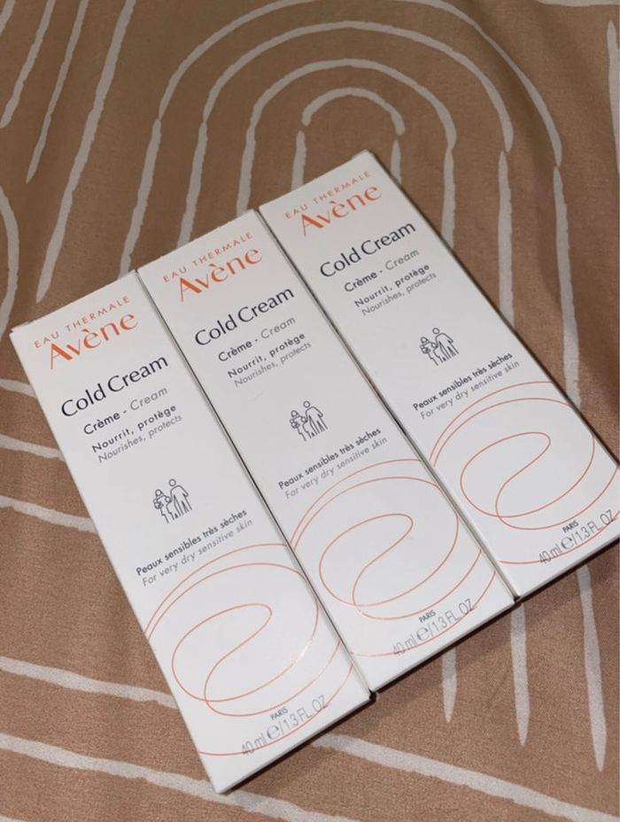 3 boites de crème (cold cream 40Ml) Avene (plusieurs boîtes sur demande)
