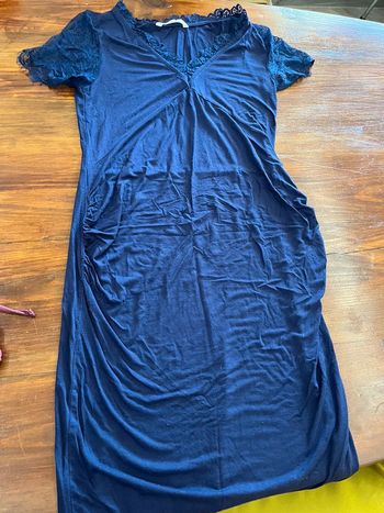 Lot 2 robes maternité taille 36