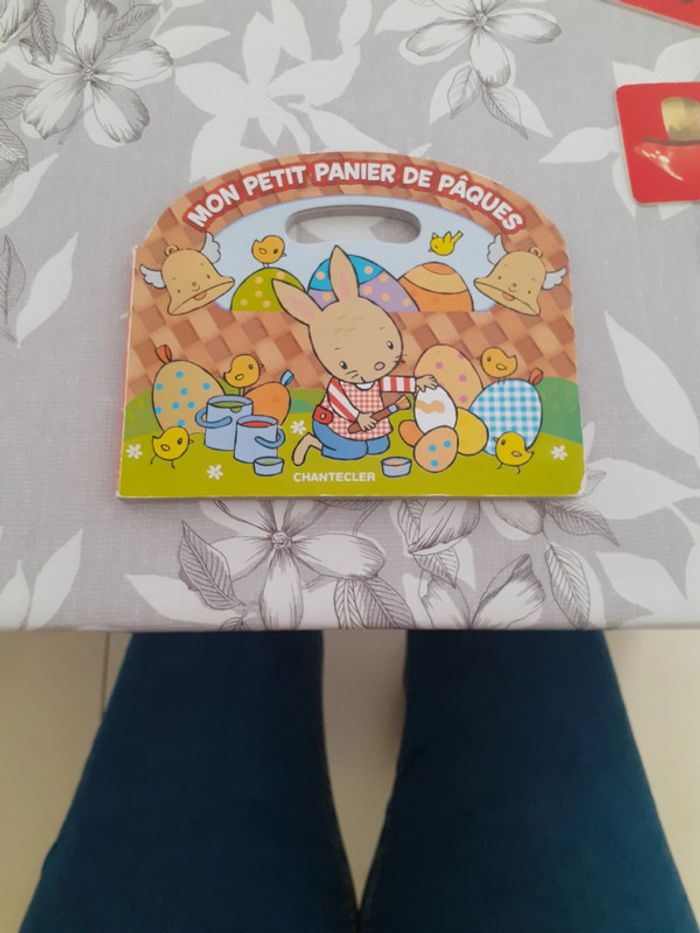 Livre cartonné mon panier de Pâques