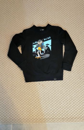 Sweat-shirt O'neill taille 8 ans  neuf