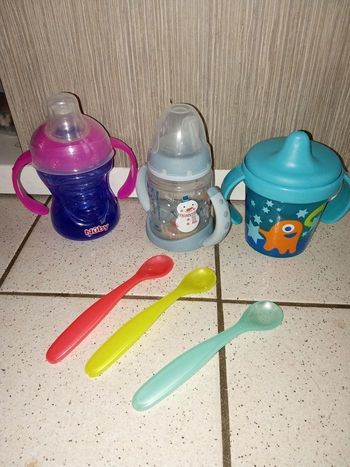 Lot de timbales, tasse et cuillères pour bébé, alimentation, repas bébé, mixte, mixte, garçon, fille, poignet, ergonomie