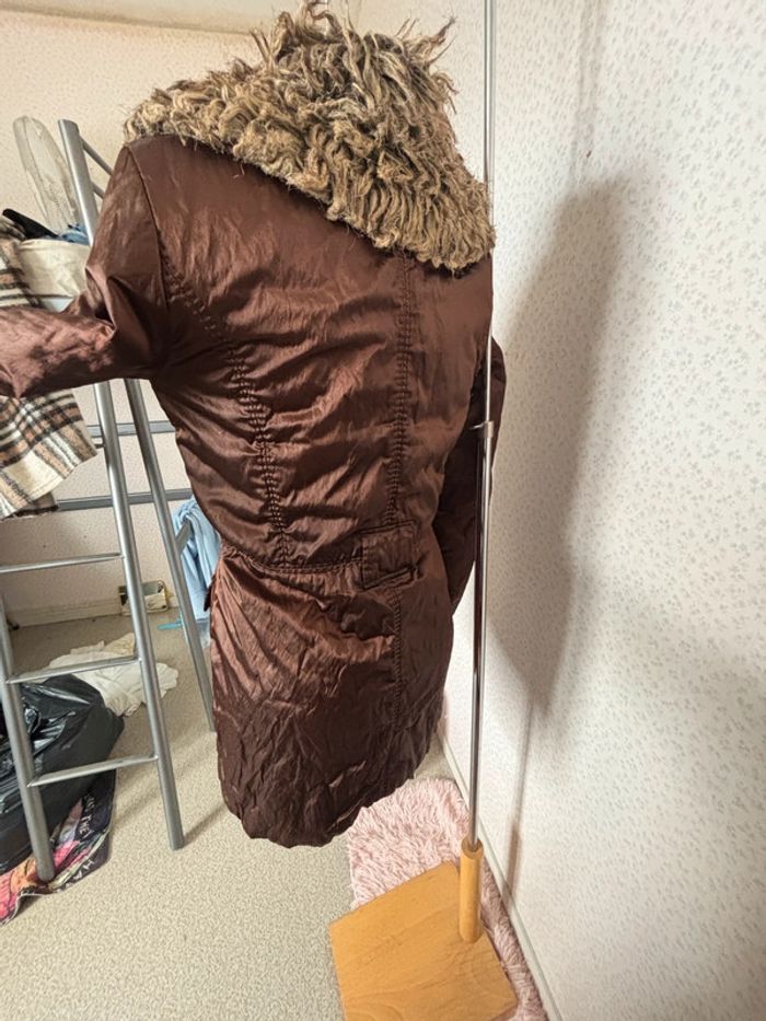 Doudoune avec grand col faux fur - Balmain taille 36 - photo numéro 4