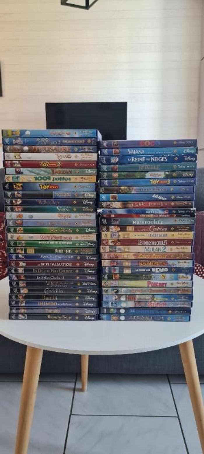 DVD de Disney dont certains NEUF, sous blister