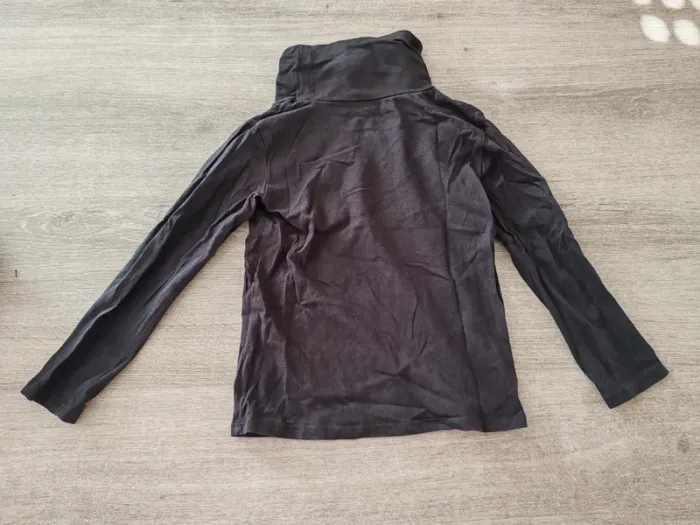 T-shirt col roulé - photo numéro 3