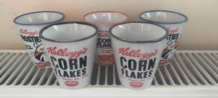 Lot de 5 petits verres Kellogg's
