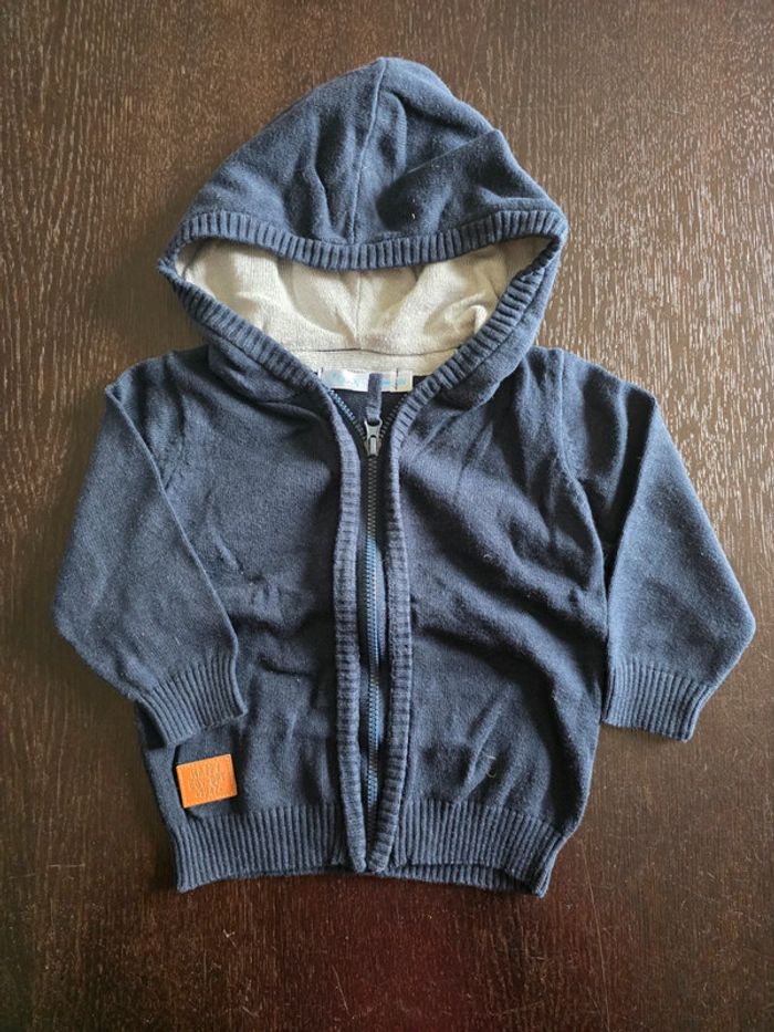 2 gilets en 6 mois - photo numéro 3