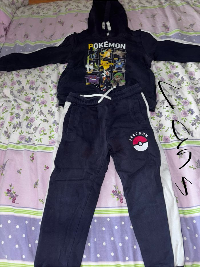 Ensemble survêtement Pokémon