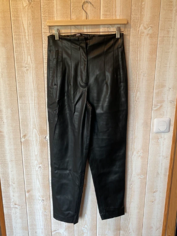 Pantalon skinny similicuir noir Zara – Taille S 🖤