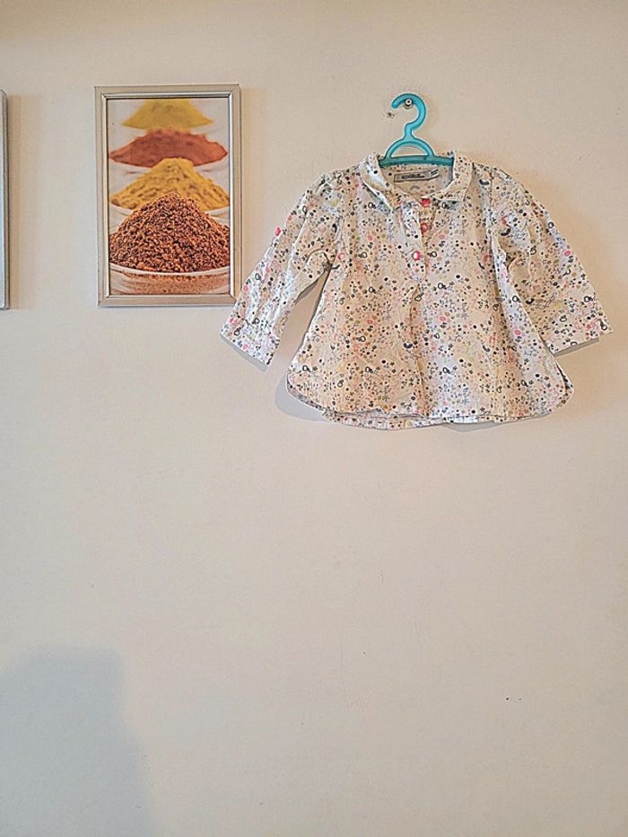 Jolie petite chemise tape à l oeil Taille 12 mois