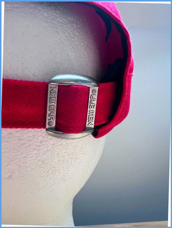 Casquette New Era Rouge avec broderie - photo numéro 6