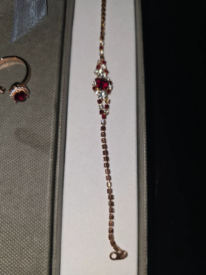 Coffret cadeau bijoux dorés bague + bracelet - photo numéro 4