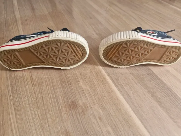 Chaussures Absorba taille 22 - photo numéro 4