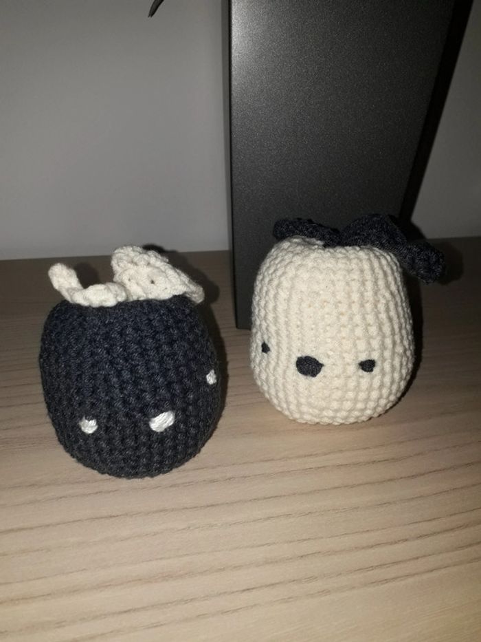 Lot de 2 pommes réalisées au crochet - photo numéro 2
