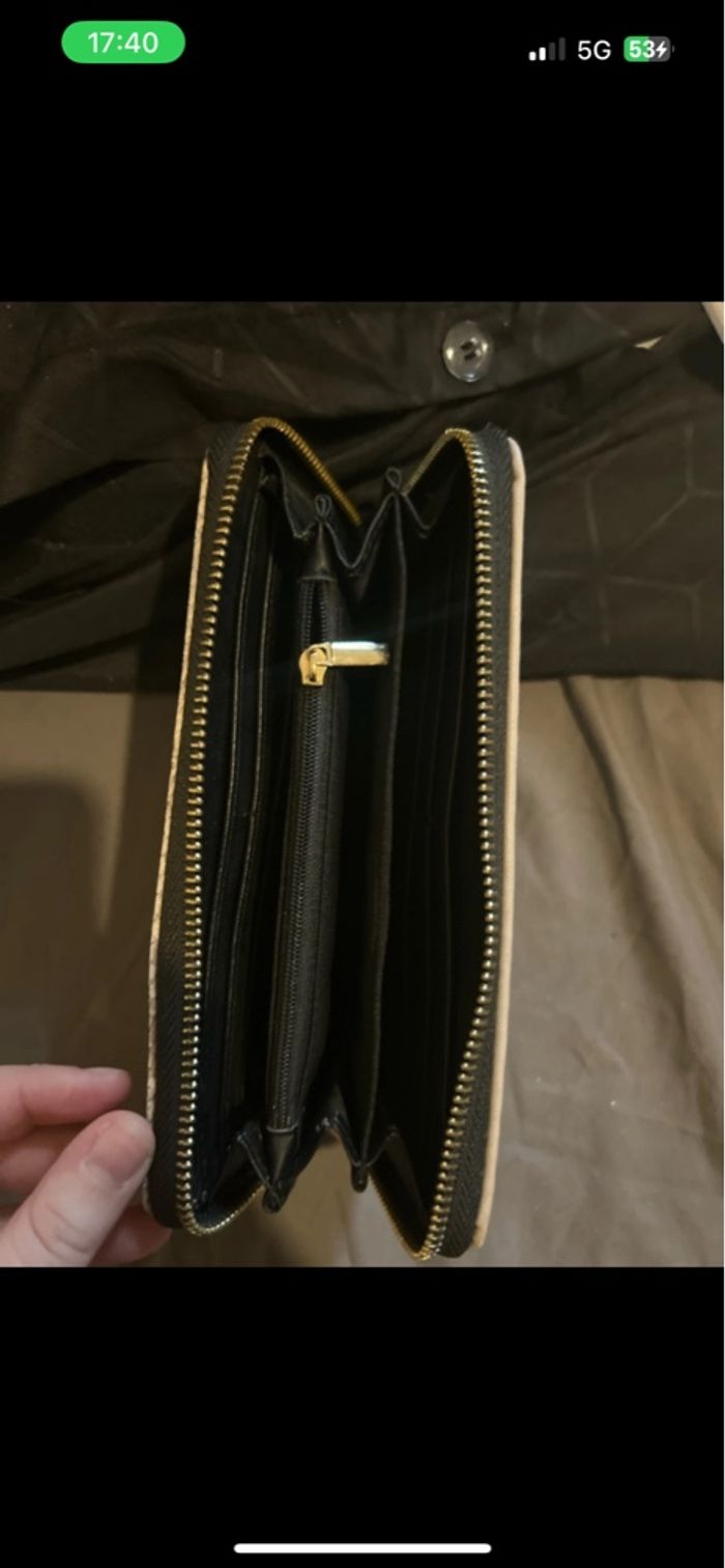 Porte monnaie - photo numéro 2