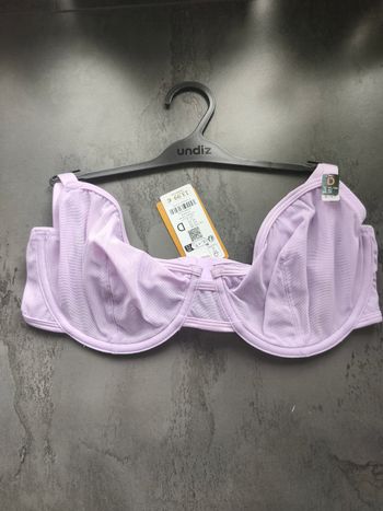Soutien gorge undiz 90D
Neuf avec étiquette 13,99€