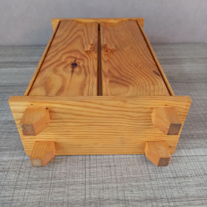 Armoire de poupée en bois pour barbie - photo numéro 8