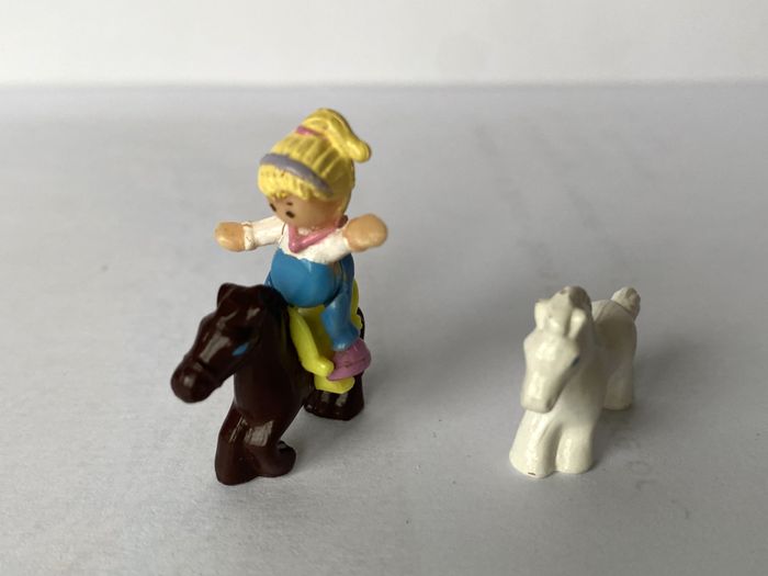 Polly Pocket Le van à chevaux de Polly 1994 - photo numéro 3