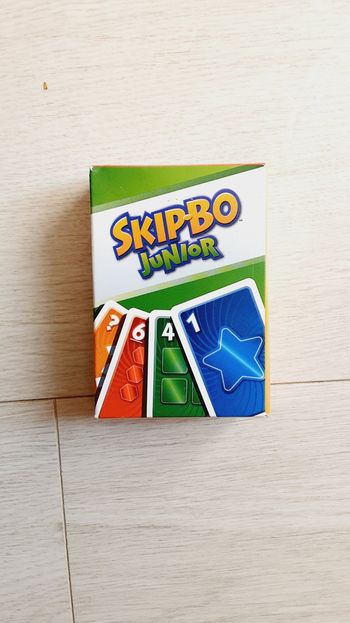 Jeu jouet enfant de cartes Skipbo junior Happy Meal Mac Donald’s Neuf