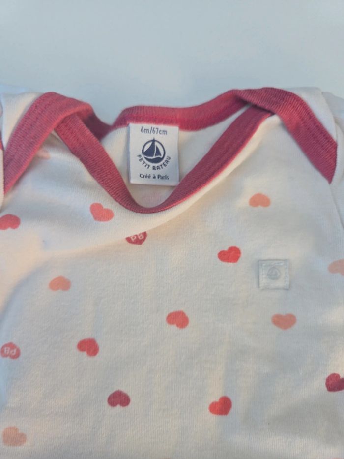 Bodies 6mois petit bateau - photo numéro 2