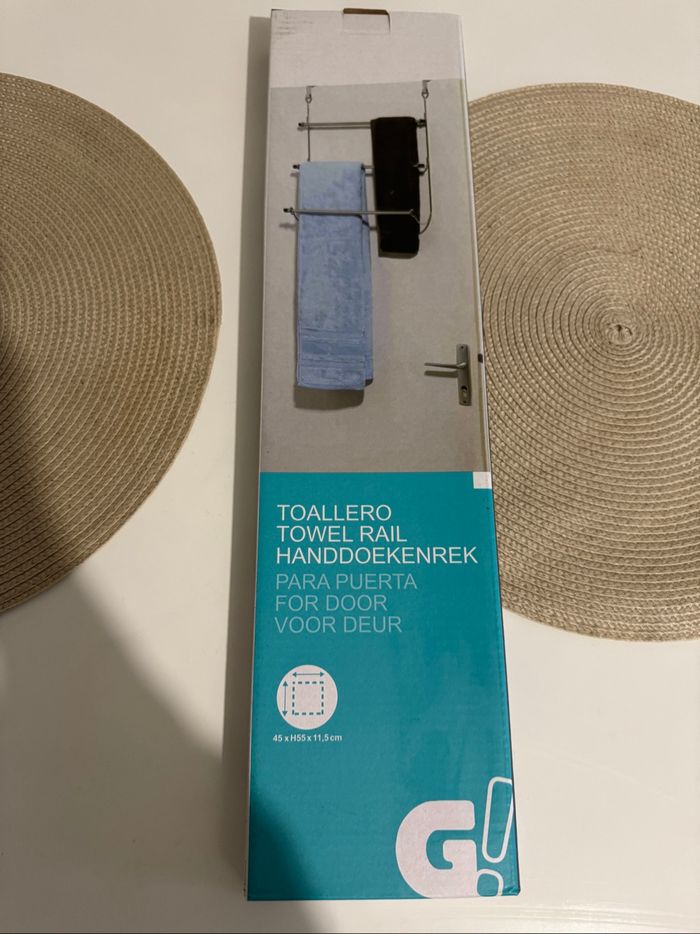 Porte serviette de porte Gifi - photo numéro 2