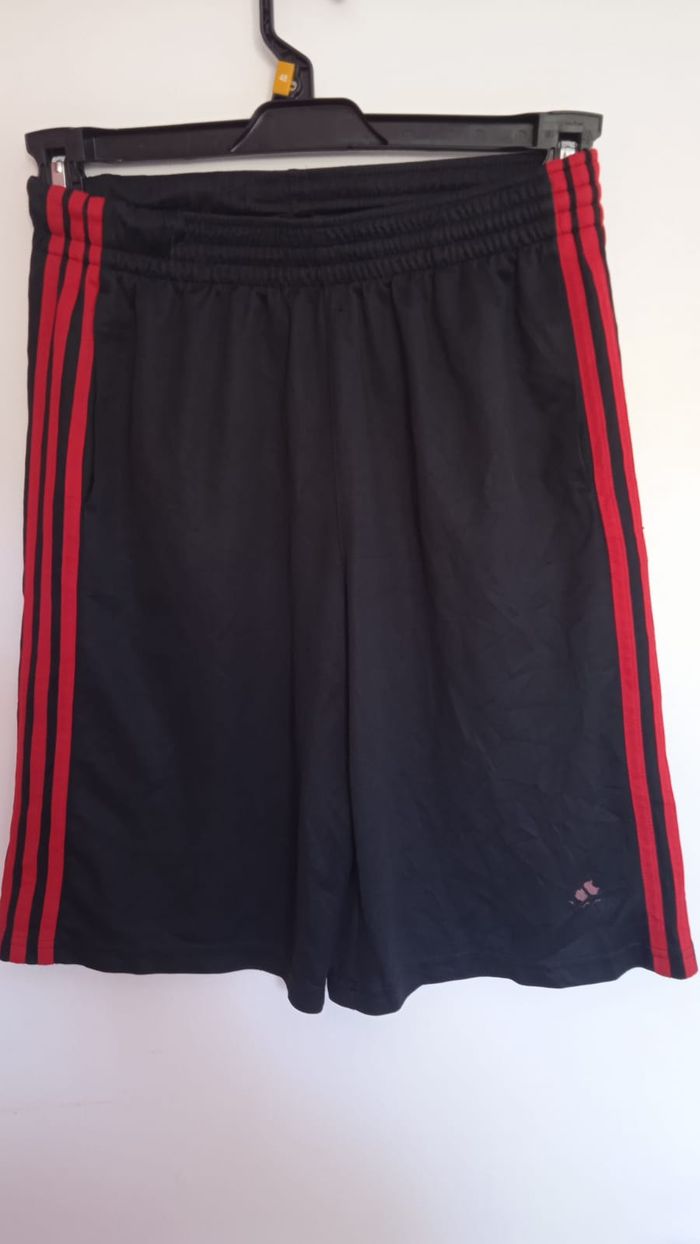 ⚡ Adidas Junior – Short Noir à Rayure Rouge – 14A - photo numéro 8
