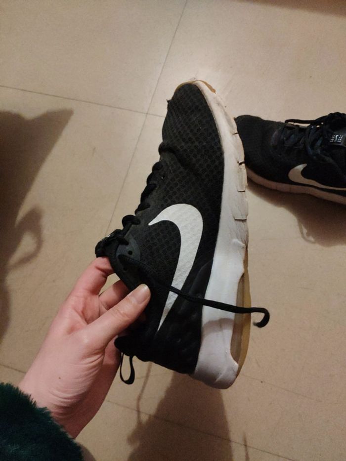 Nike air taille 42 - photo numéro 2