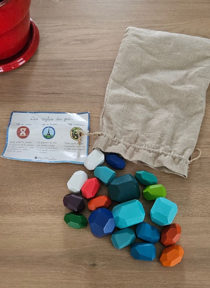Jeu d'équilibre Petit Mehir