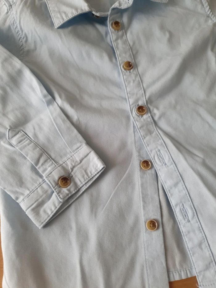 Lot 2 chemises 18 mois - photo numéro 6