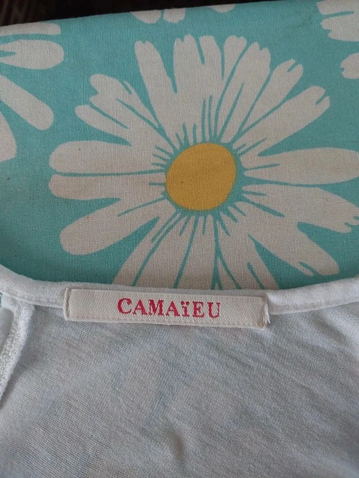 T shirt Camaïeu taille M en très bon état - photo numéro 3