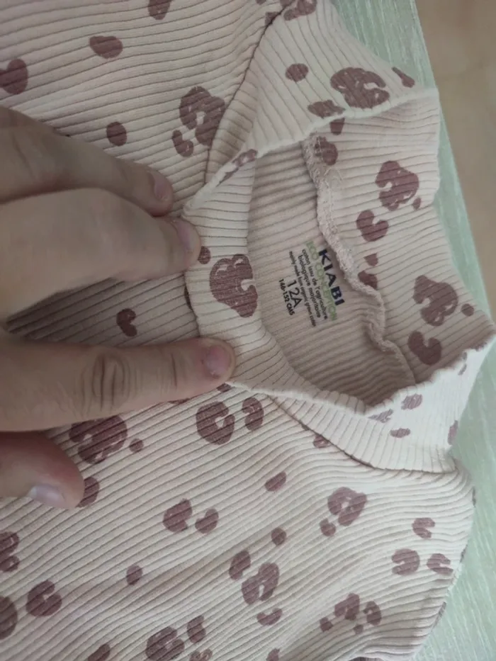 Haut vieux rose côtelé panthère Kiabi 12 ans - photo numéro 3