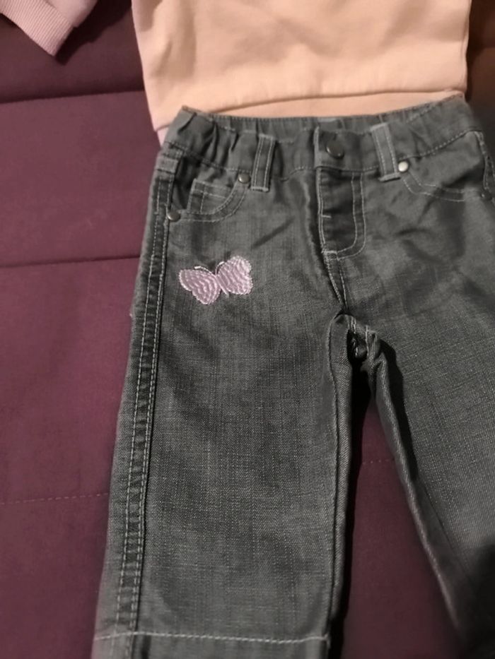 Ensemble jean avec pull façon sweat taille 3 mois - photo numéro 2