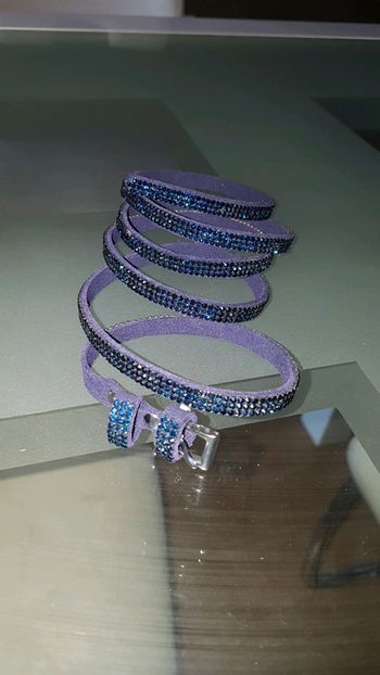 Ceinture fine à strass bleu marine