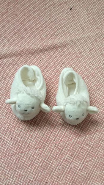 Chaussons naissance à trois mois