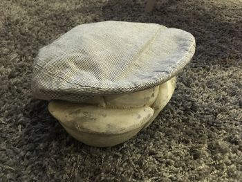 Casquette plate garçon Tape à l’œil rayée bleu blanc