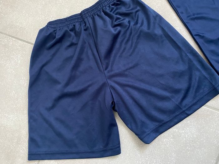 Ensemble foot  9/10 ans - photo numéro 4