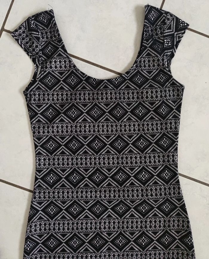 Robe à motifs - photo numéro 2