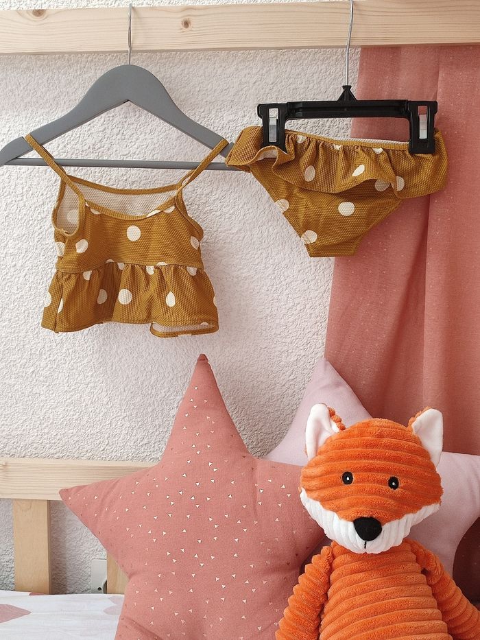 Maillot de bain deux pièces - 18 mois - Très bon état - Kiabi - photo numéro 4