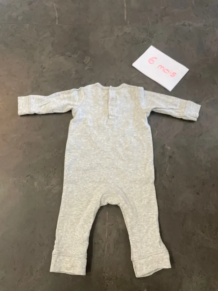 Pyjamas - photo numéro 2