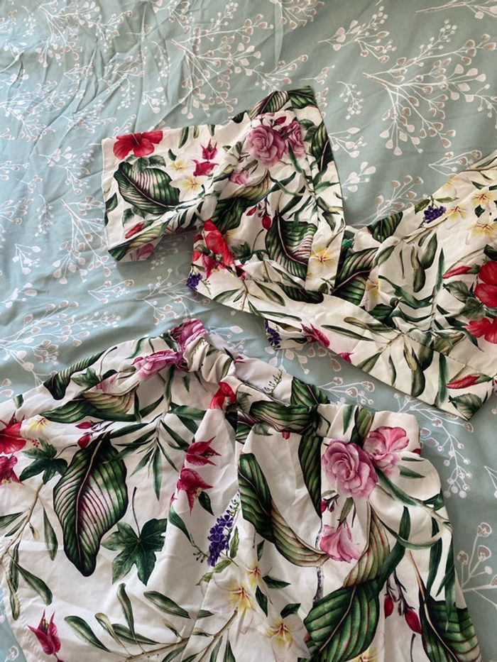 Ensemble haut et short taille unique