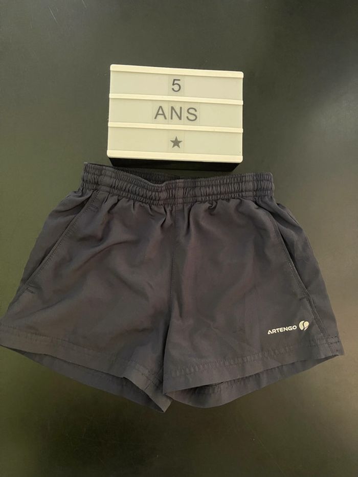Short artengo 5 ans
