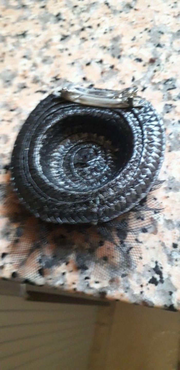 2 barettes chapeaux fille - photo numéro 2